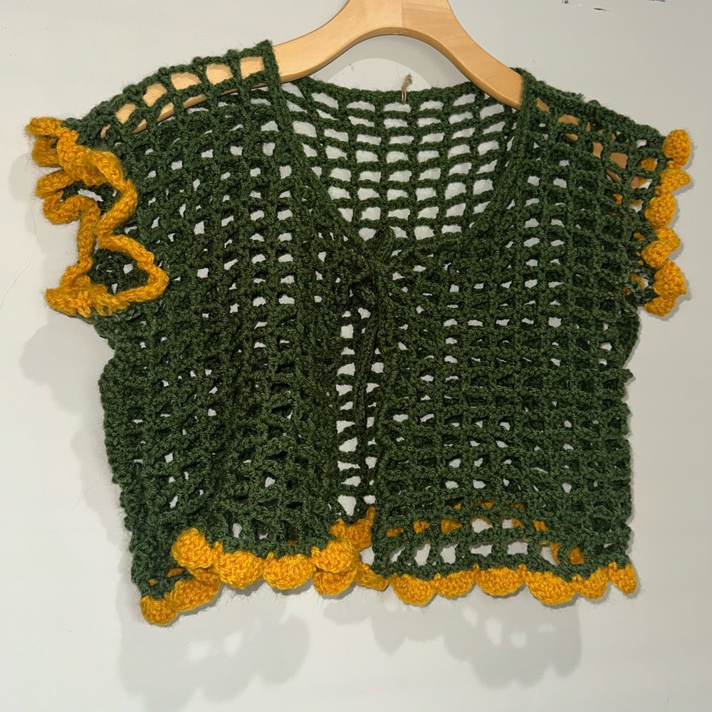 Handmade Knit Top - Picture 2 of 3